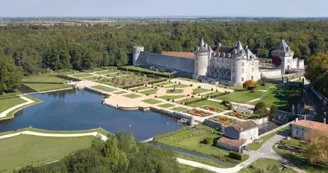 Château de la Roche Courbon