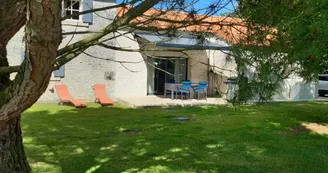 Domaine Le Fragnaud Gîte Garouille